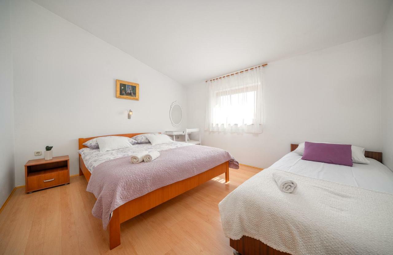 וודיצה Apartman Skroza מראה חיצוני תמונה